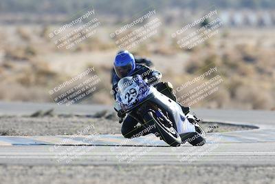 media/Dec-07-2025-CVMA (Sun) [[3e7d2de5dc]]/Race 12- Formula 40 MW and LW/